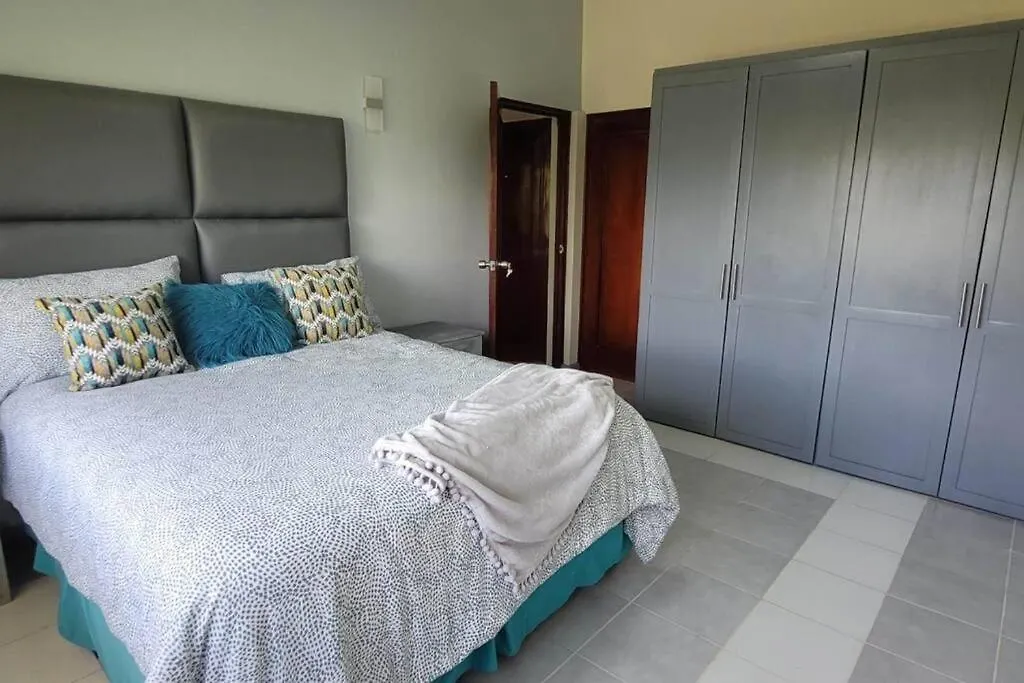 Beautiful Beachfront Penthouse 2 Bdrm 2 Bath Condo Cabarete Dominikanische Republik