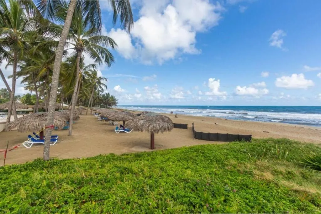 Beautiful Beachfront Penthouse 2 Bdrm 2 Bath Condo Cabarete
