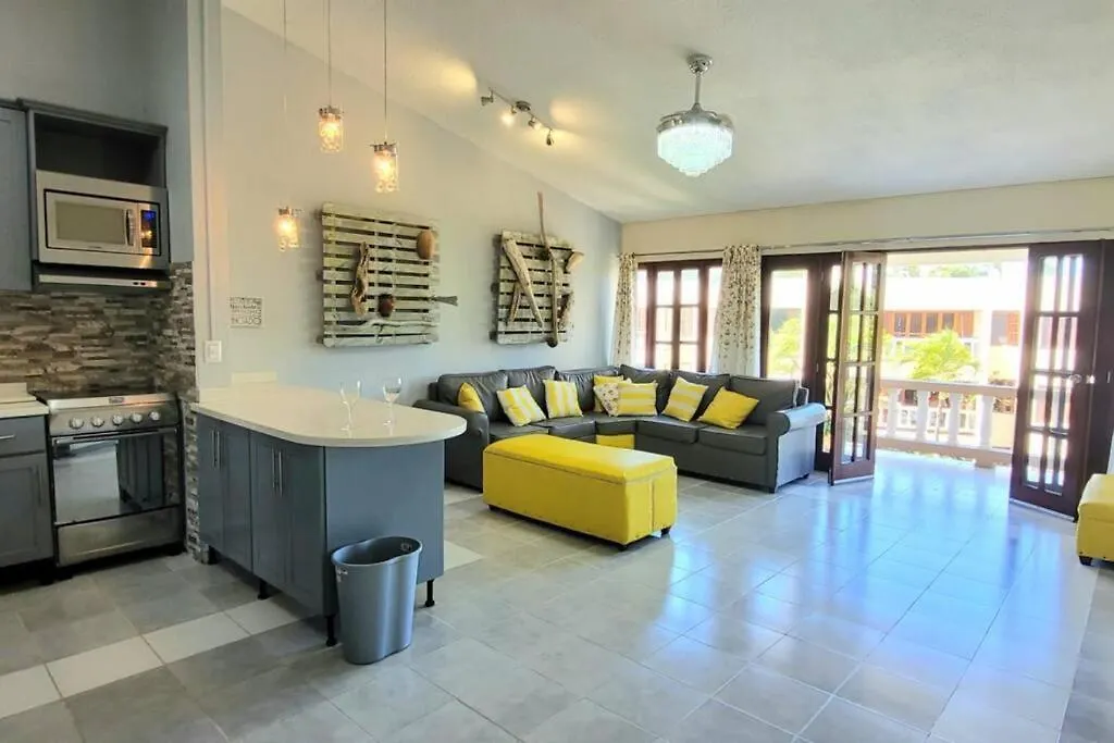 Apartment Beautiful Beachfront Penthouse 2 Bdrm 2 Bath Condo Cabarete